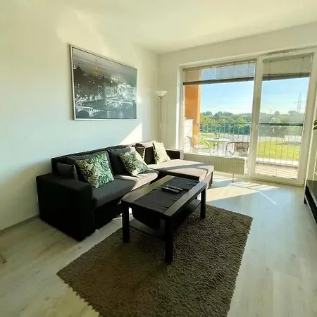 Apartamento Vynimocny, Svetly, Byt S Parkovanim! *